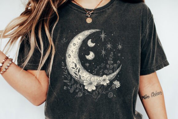 Camiseta gráfica unisex vintage de bambú/algodón con flores bohemias de lunas y estrellas